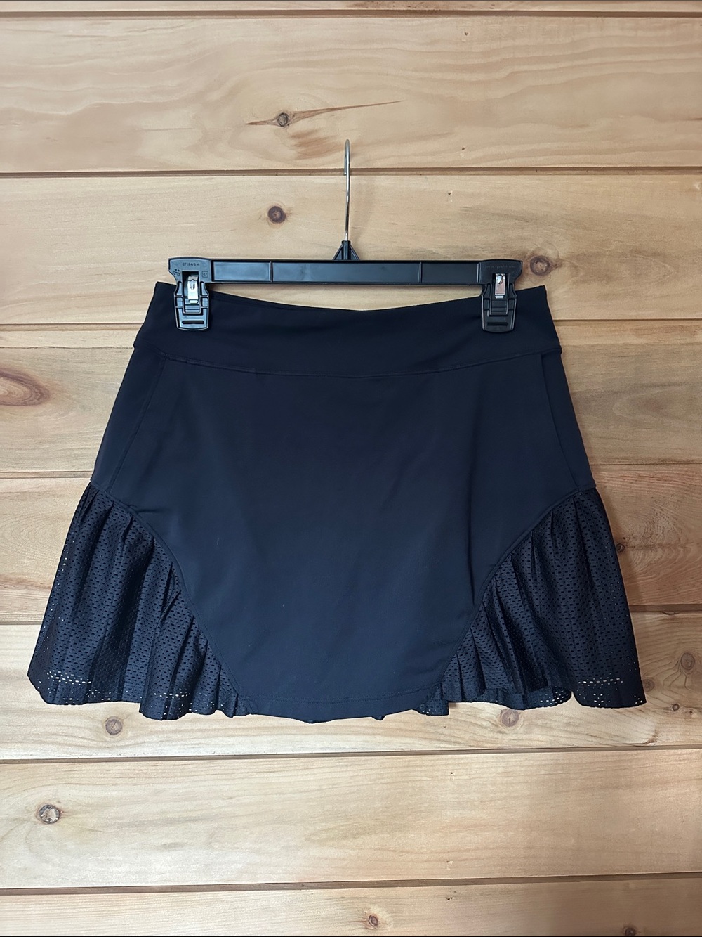 Under Armour Black Athletic Tennis/Pickelball Skort with Mesh Panels Size Small